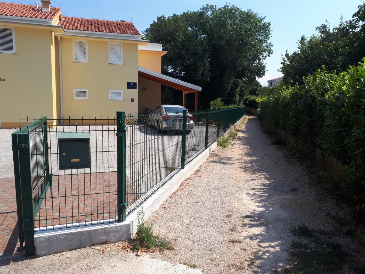 Apartment Betty Malinska Zewnętrze zdjęcie
