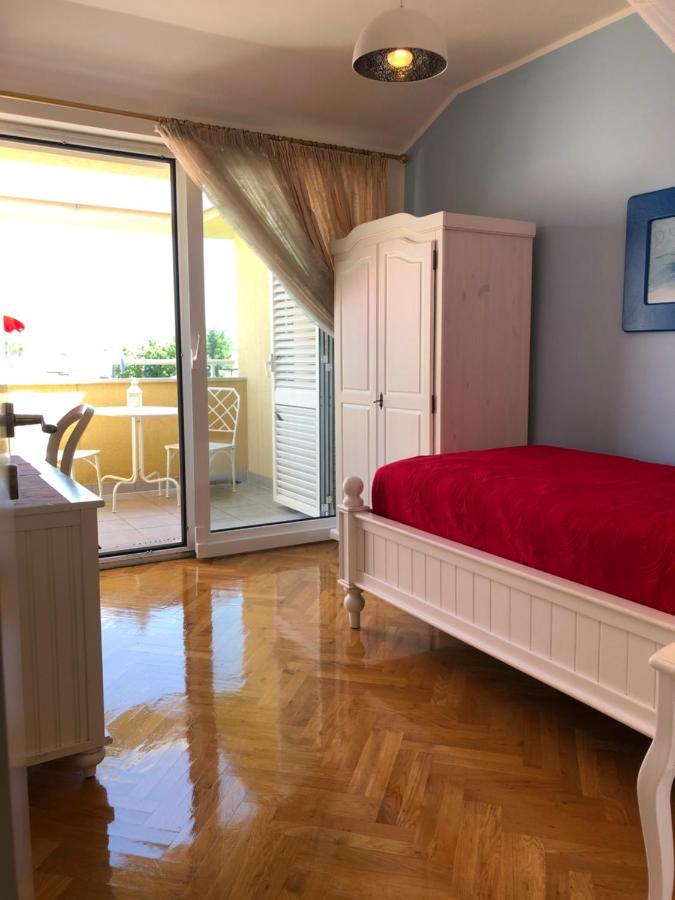Apartment Betty Malinska Zewnętrze zdjęcie